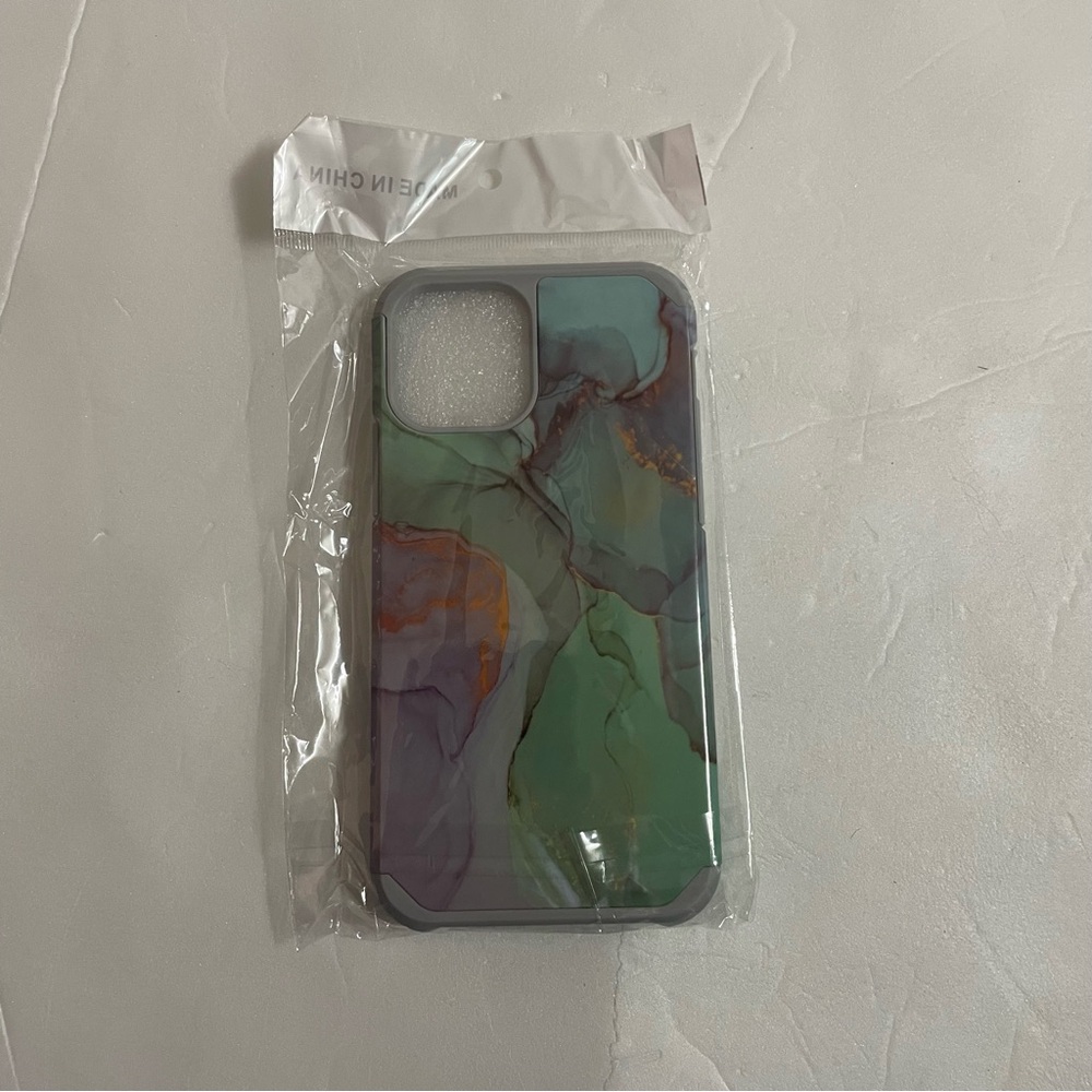 iPhone 12/iPhone 12 Pro Hybrid Drop Protection Sleek Case 6.1”